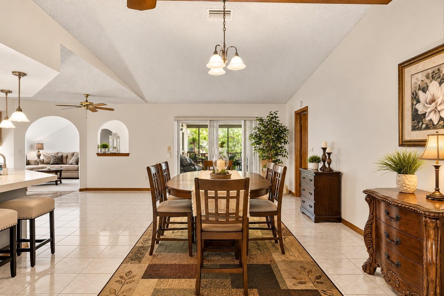 8382 PINEWOOD AVENUE, Brooksville, FL 34613