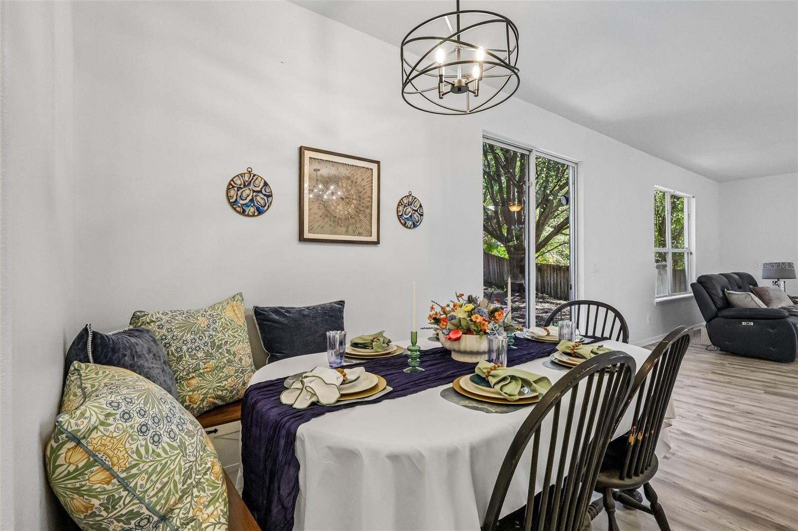 Just imagine backyard barbecues and entertaining here!