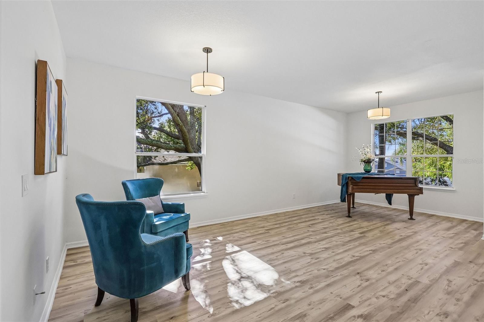 1305 WINDY BLUFF DRIVE, Minneola, FL 34715