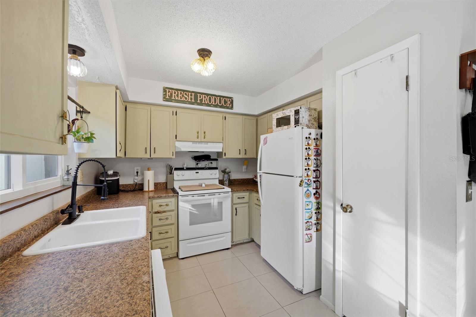Kitchen Kitchen