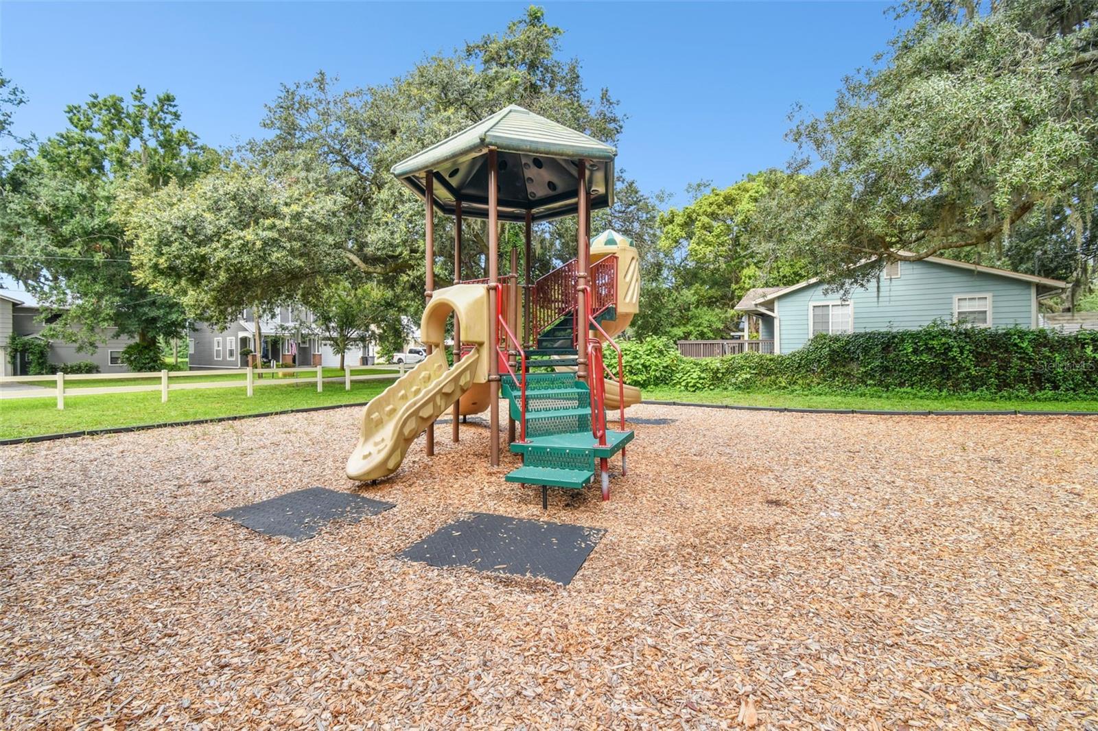 1922 BEACHWAY LANE, Odessa, FL 33556