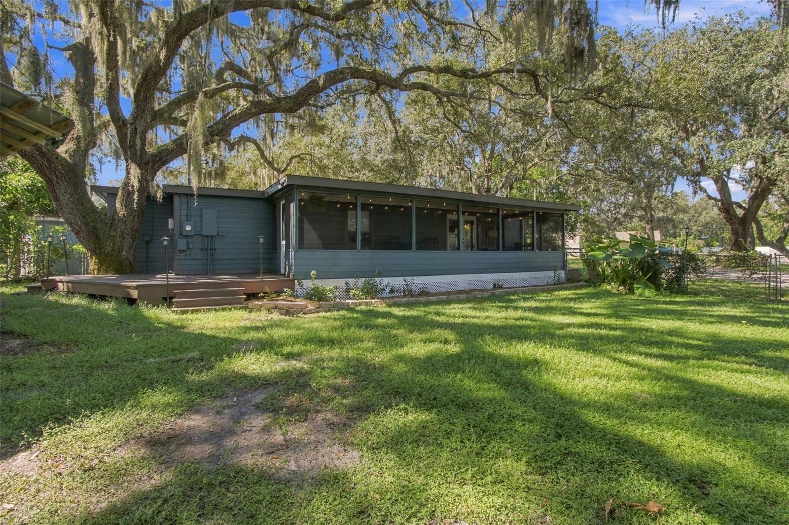 1922 BEACHWAY LANE, Odessa, FL 33556
