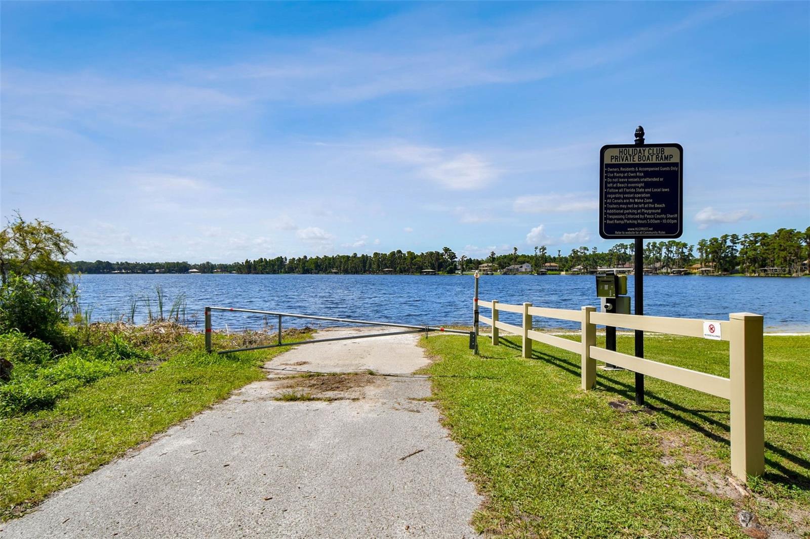1922 BEACHWAY LANE, Odessa, FL 33556