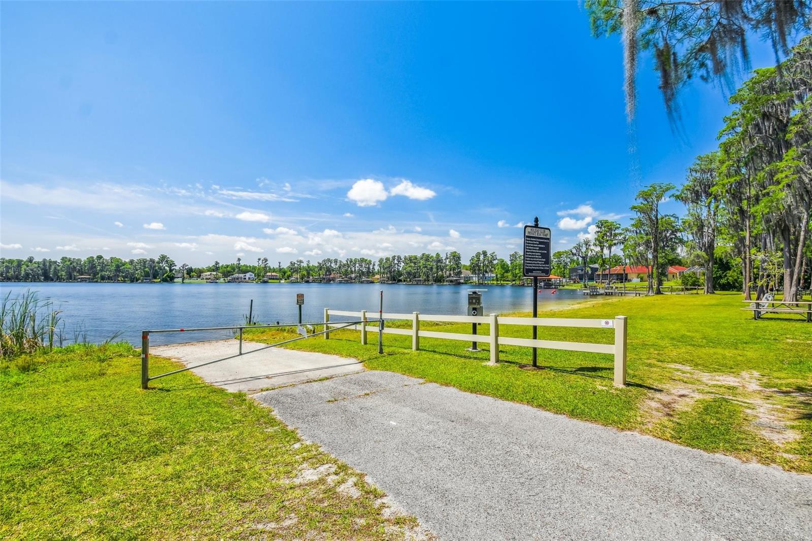 1922 BEACHWAY LANE, Odessa, FL 33556