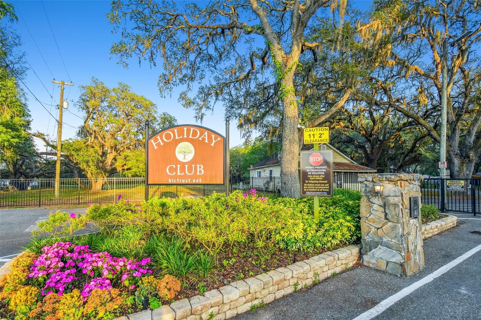 1922 BEACHWAY LANE, Odessa, FL 33556
