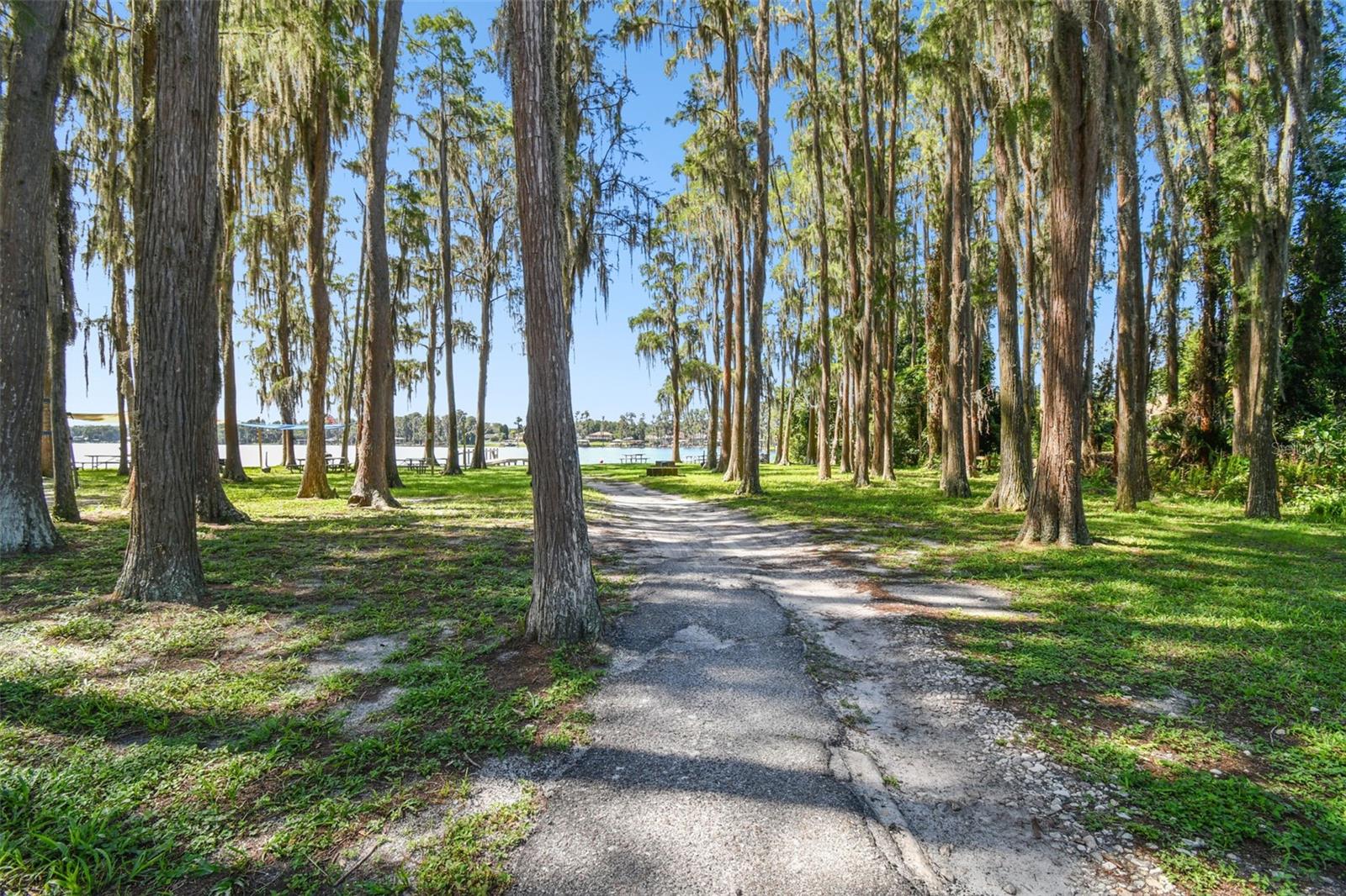 1922 BEACHWAY LANE, Odessa, FL 33556