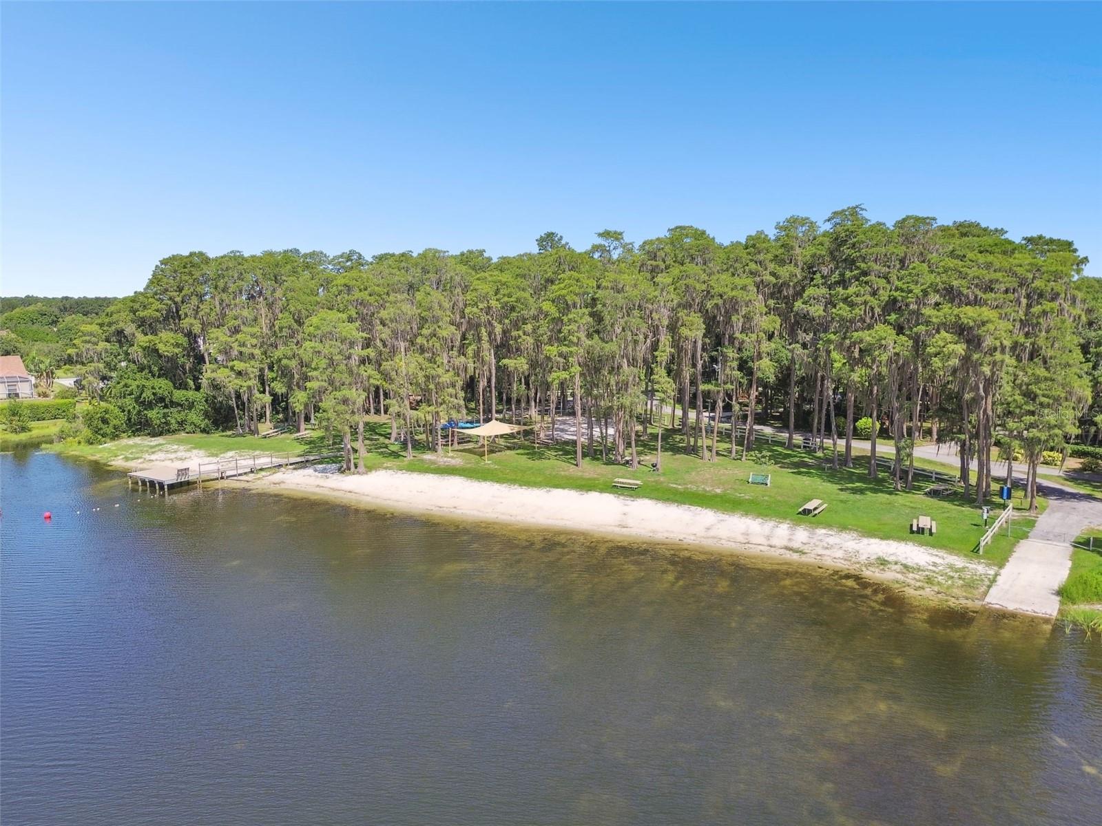 1922 BEACHWAY LANE, Odessa, FL 33556