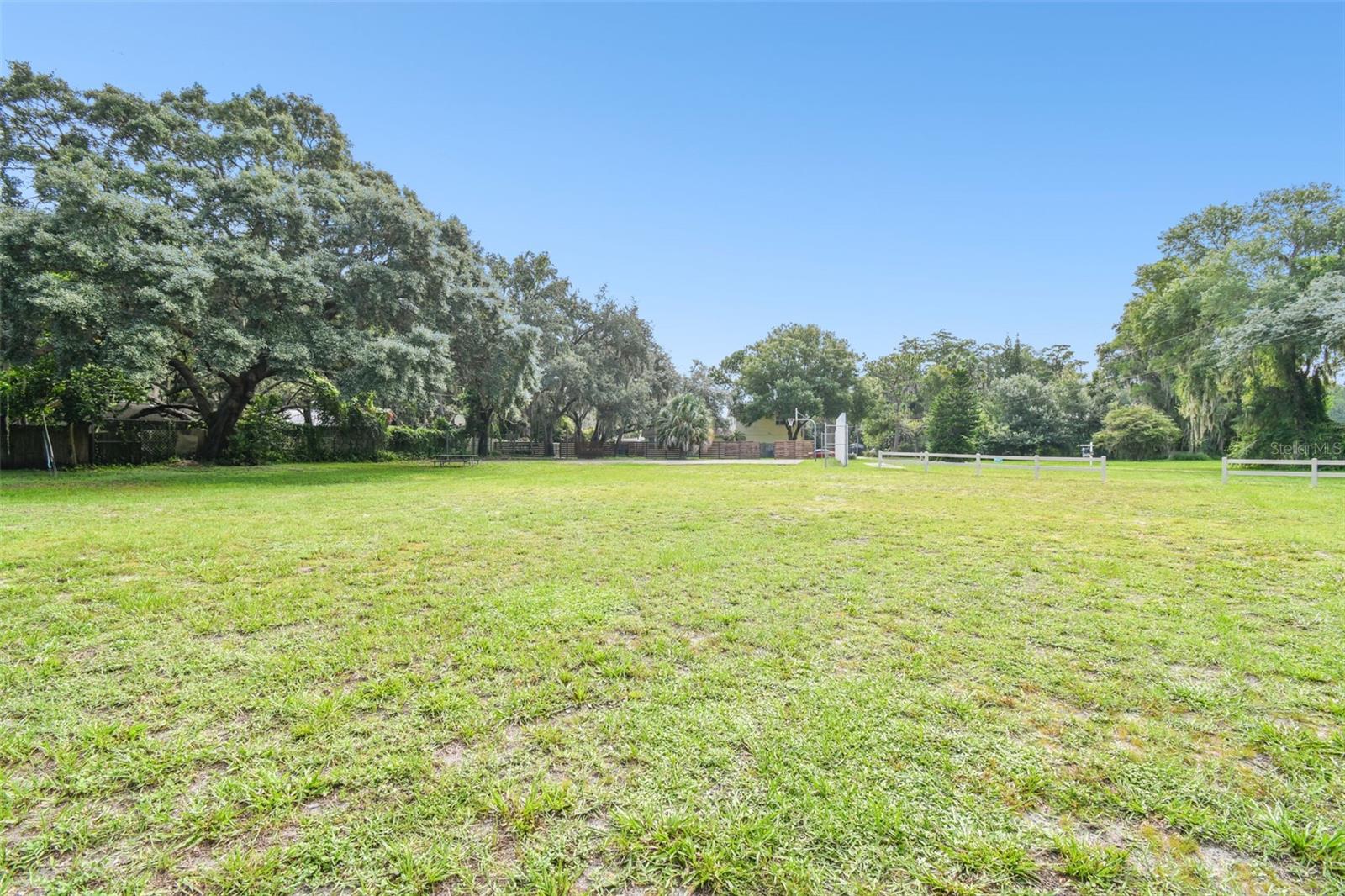 1922 BEACHWAY LANE, Odessa, FL 33556