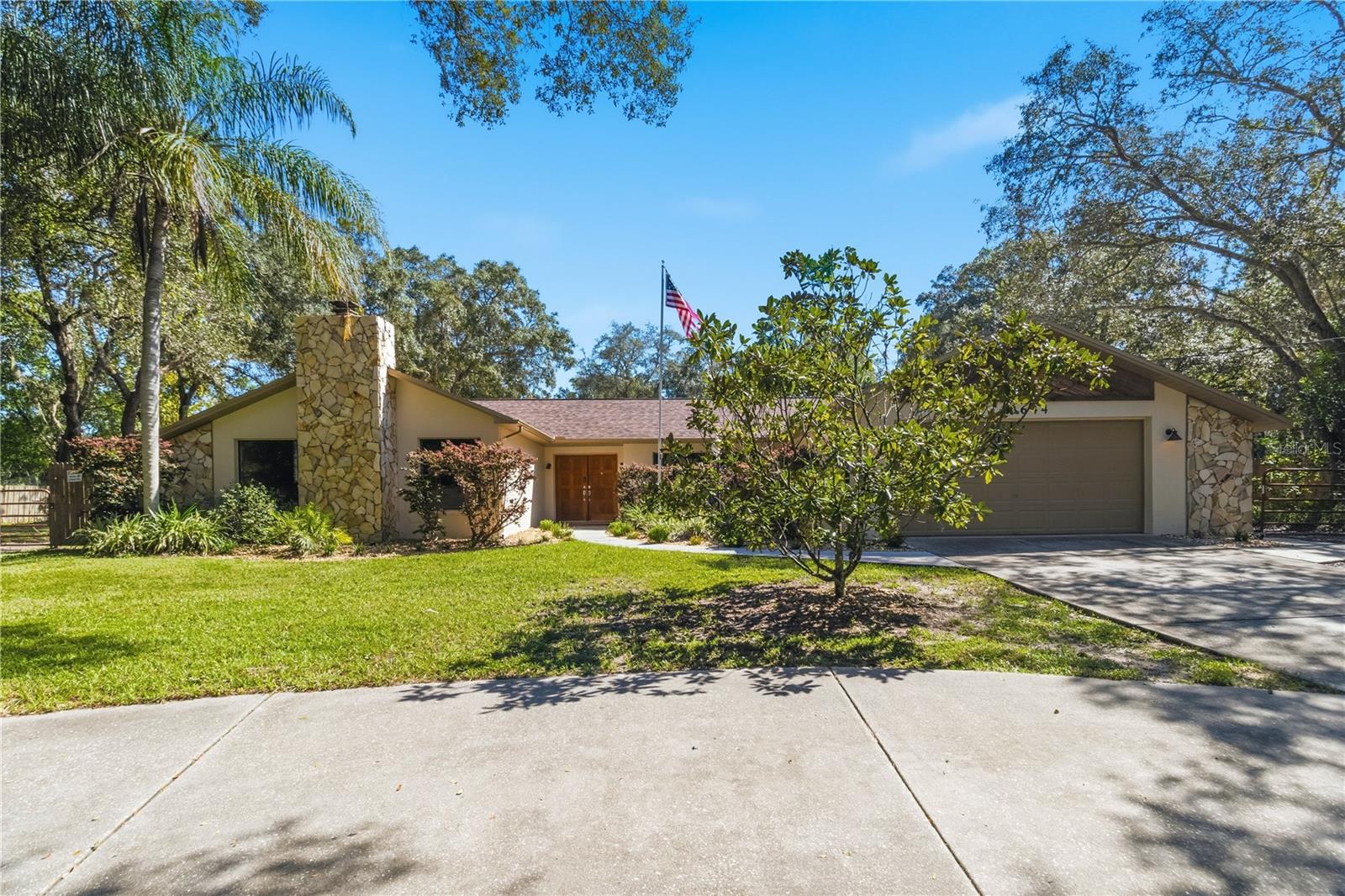 18644 FURMAN DRIVE, Spring Hill, FL 34610 18644 FURMAN DRIVE, Spring Hill, FL 34610