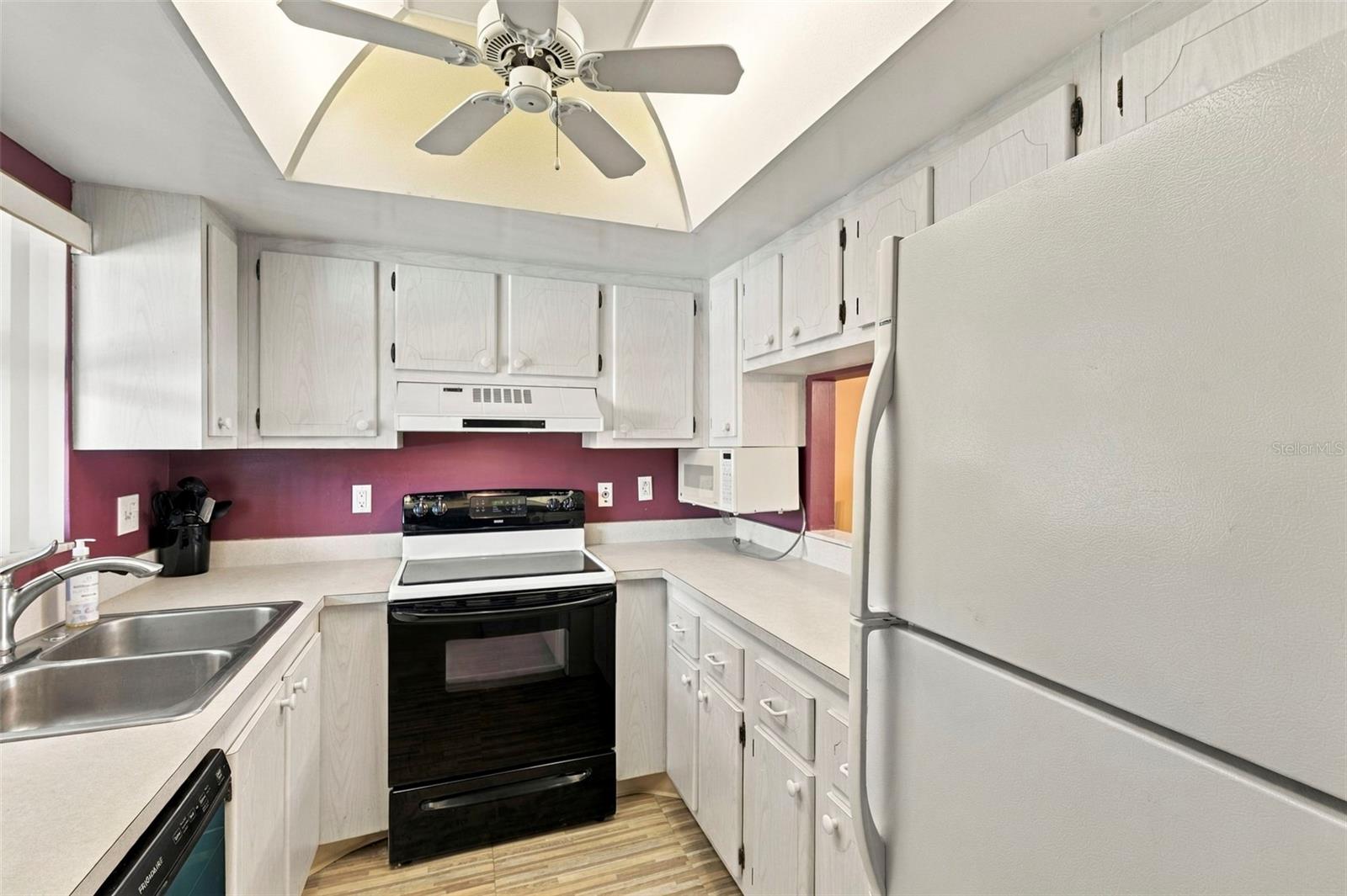 2400 WINDING CREEK BOULEVARD, #3-202, Clearwater, FL 33761
