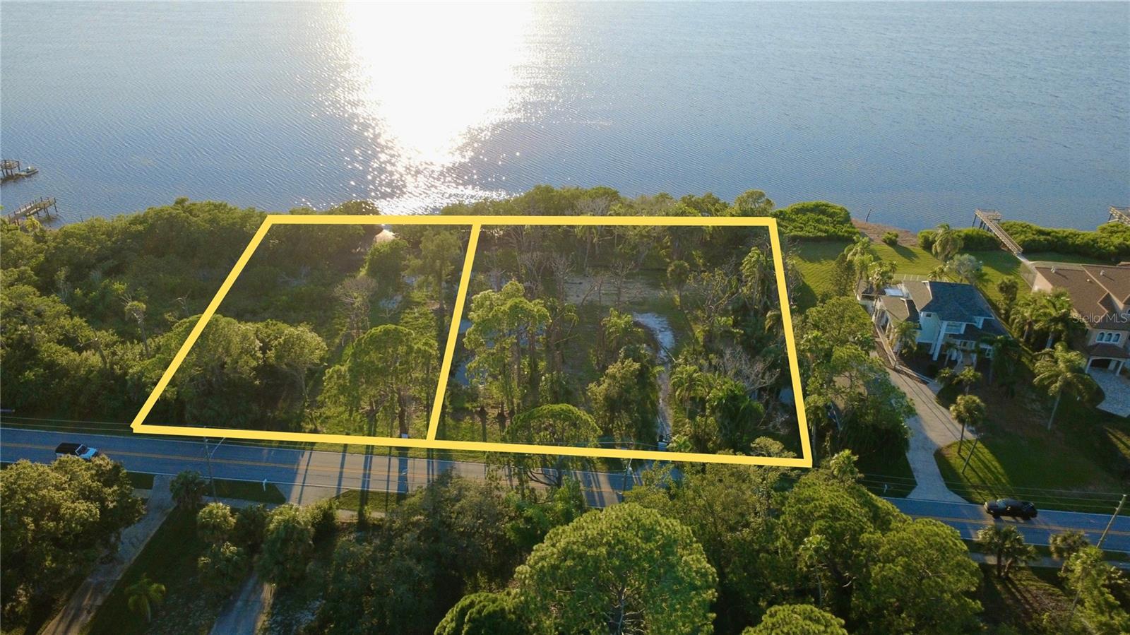 1018 S FLORIDA AVENUE, Tarpon Springs, FL 34689 1018 S FLORIDA AVENUE, Tarpon Springs, FL 34689