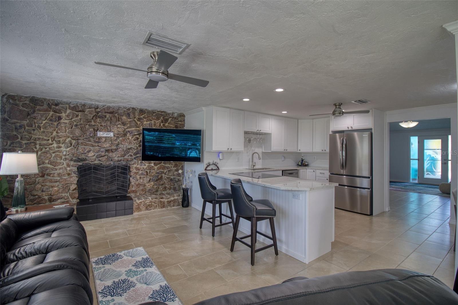 Family room/kitchen