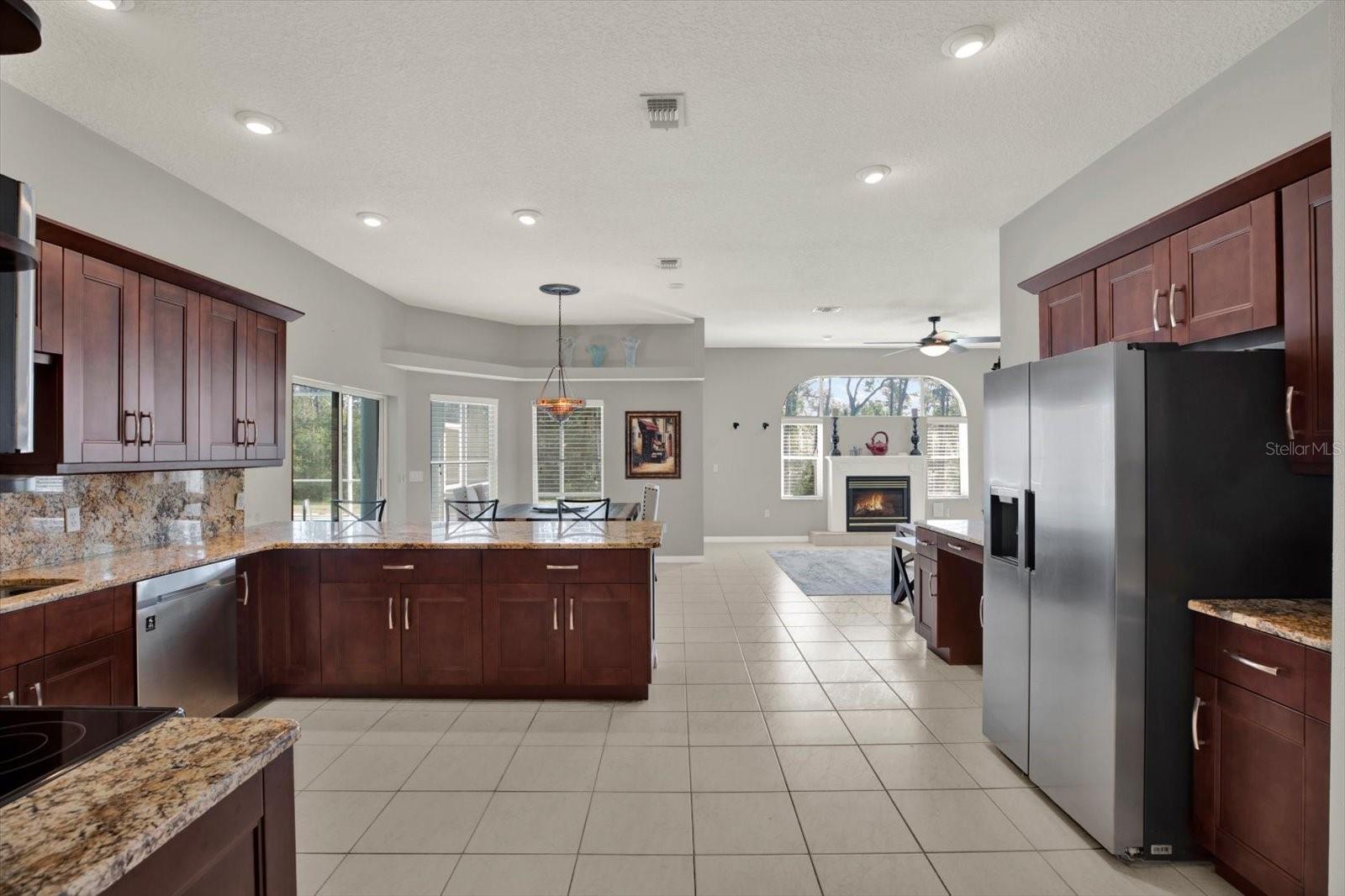9472 WHISPER RIDGE TRAIL, Weeki Wachee, FL 34613