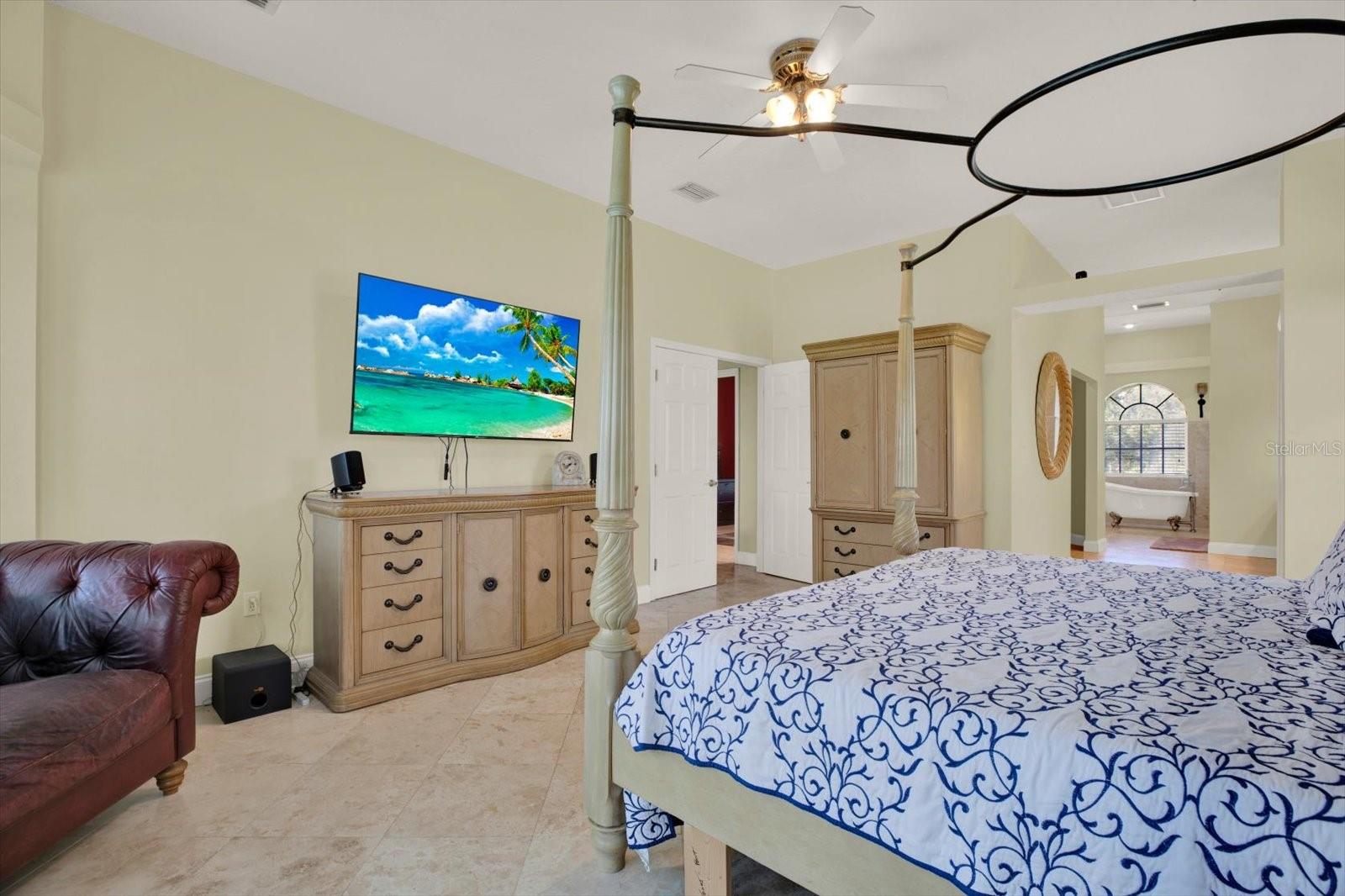 9472 WHISPER RIDGE TRAIL, Weeki Wachee, FL 34613