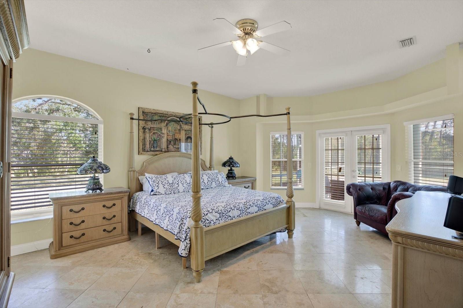 9472 WHISPER RIDGE TRAIL, Weeki Wachee, FL 34613