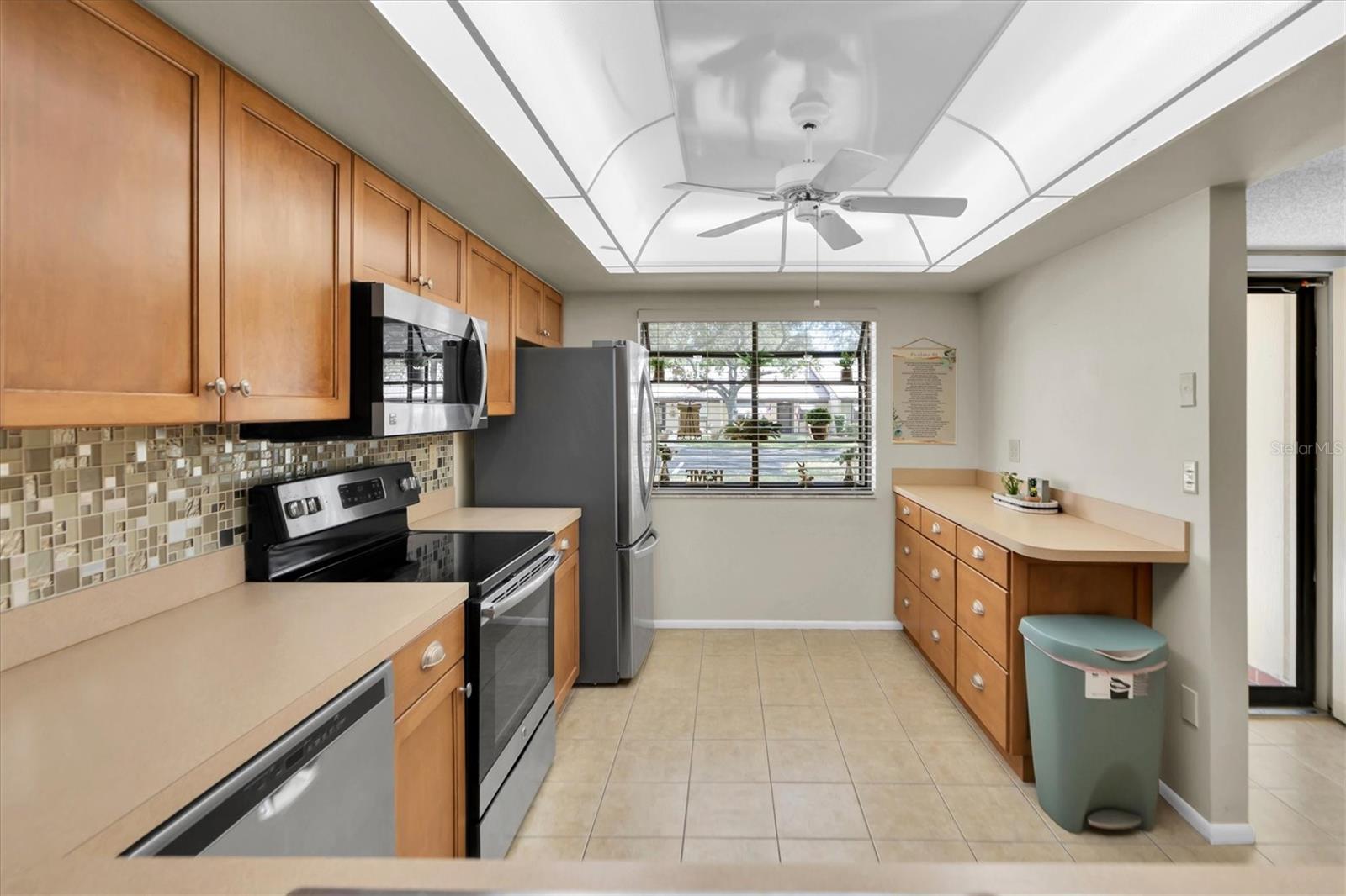 11311 DOLLAR LAKE DRIVE, #6, Port Richey, FL 34668