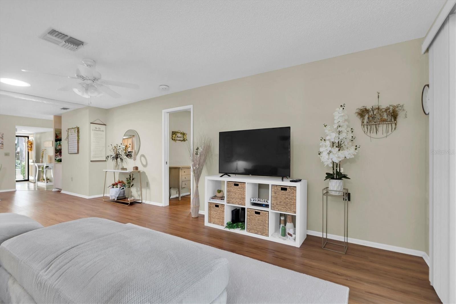 11311 DOLLAR LAKE DRIVE, #6, Port Richey, FL 34668 11311 DOLLAR LAKE DRIVE, #6, Port Richey, FL 34668