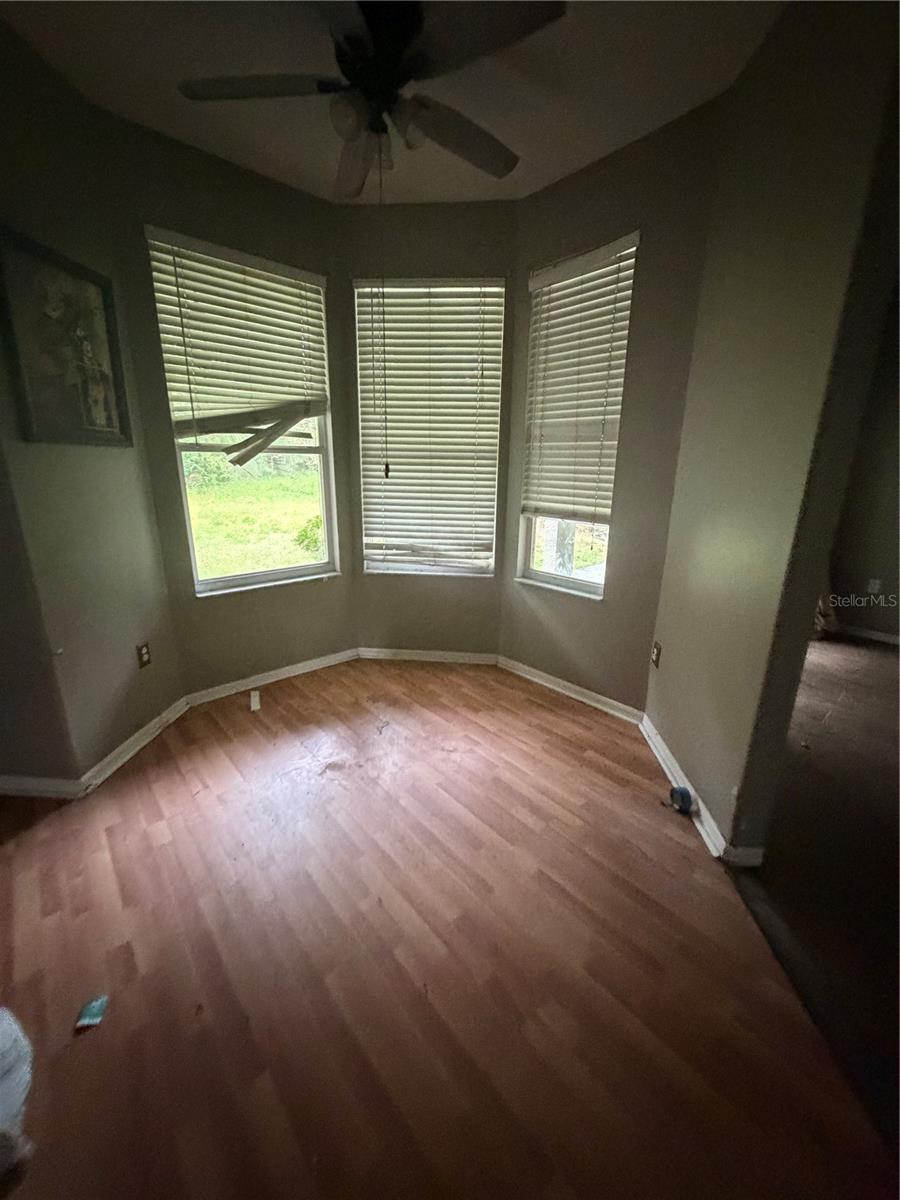 13145 OAK FOREST AVENUE, Brooksville, FL 34601