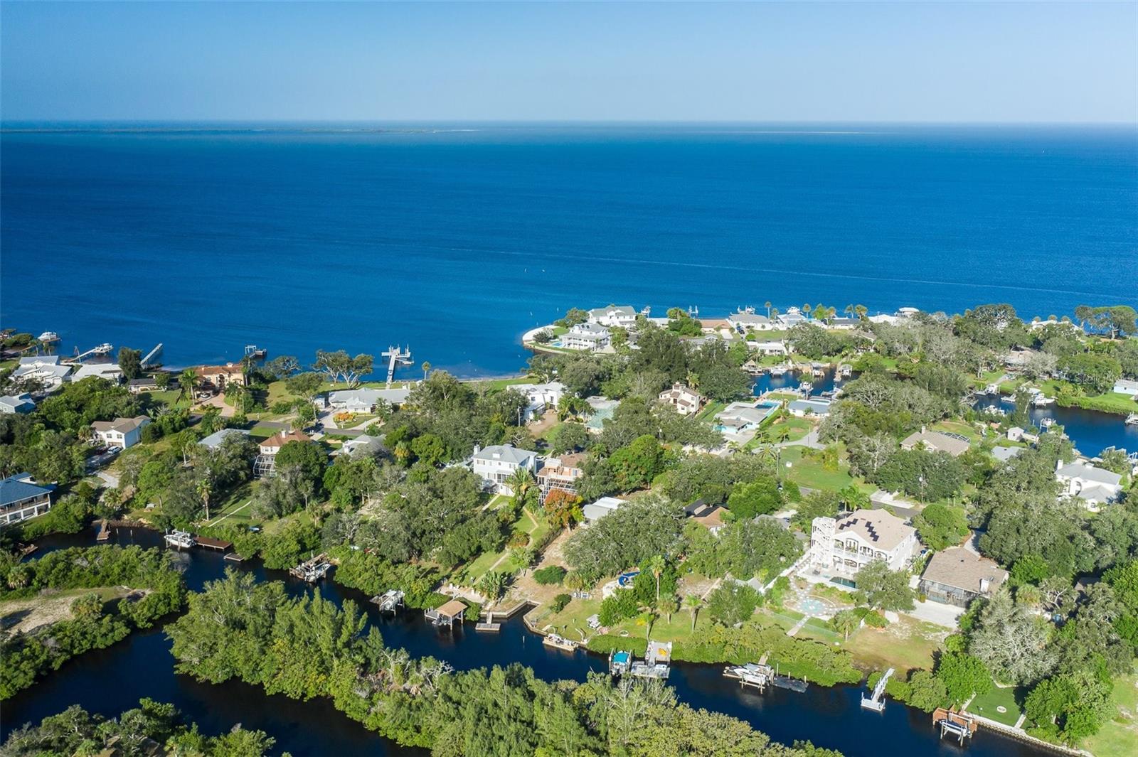 3138 BLUFF BOULEVARD, Holiday, FL 34691
