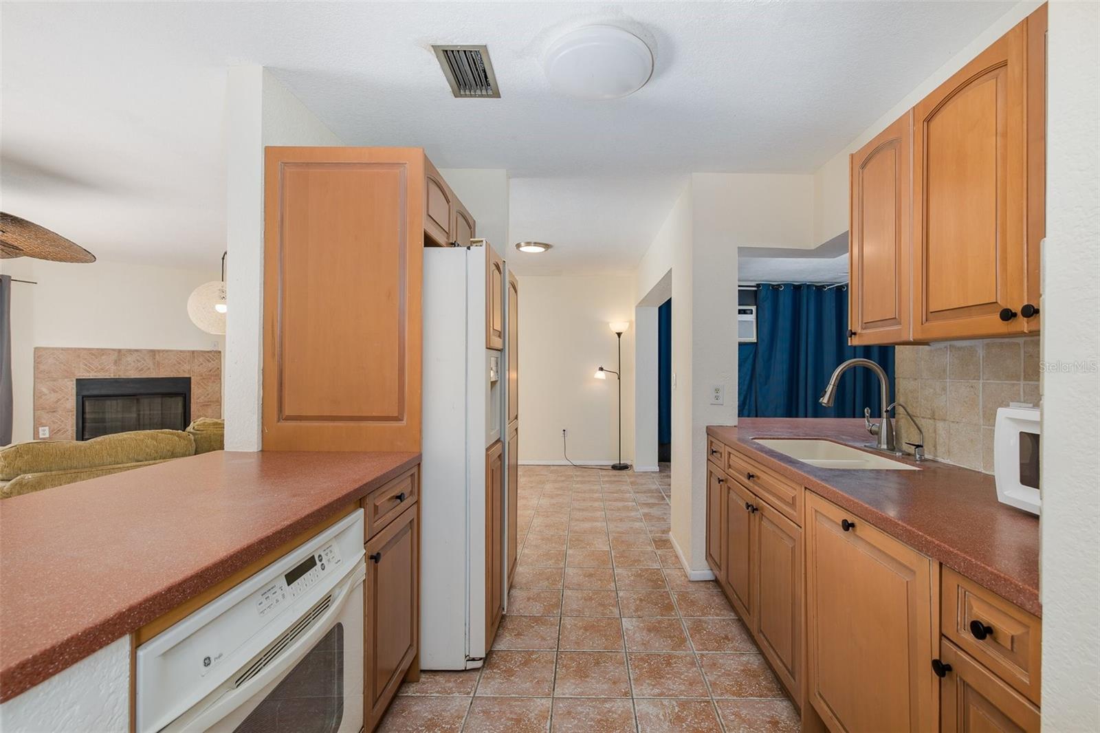 3138 BLUFF BOULEVARD, Holiday, FL 34691