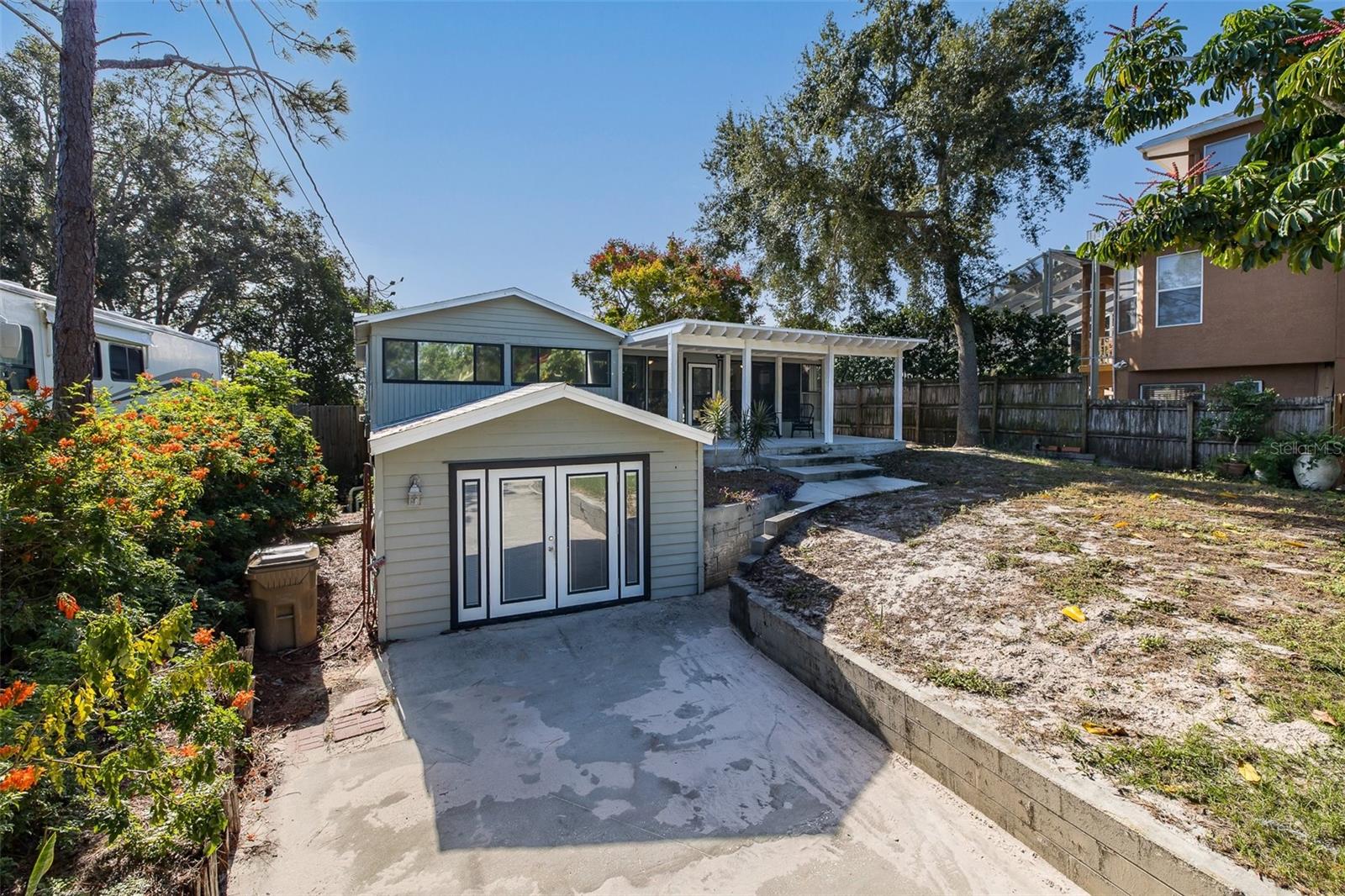 3138 BLUFF BOULEVARD, Holiday, FL 34691 3138 BLUFF BOULEVARD, Holiday, FL 34691