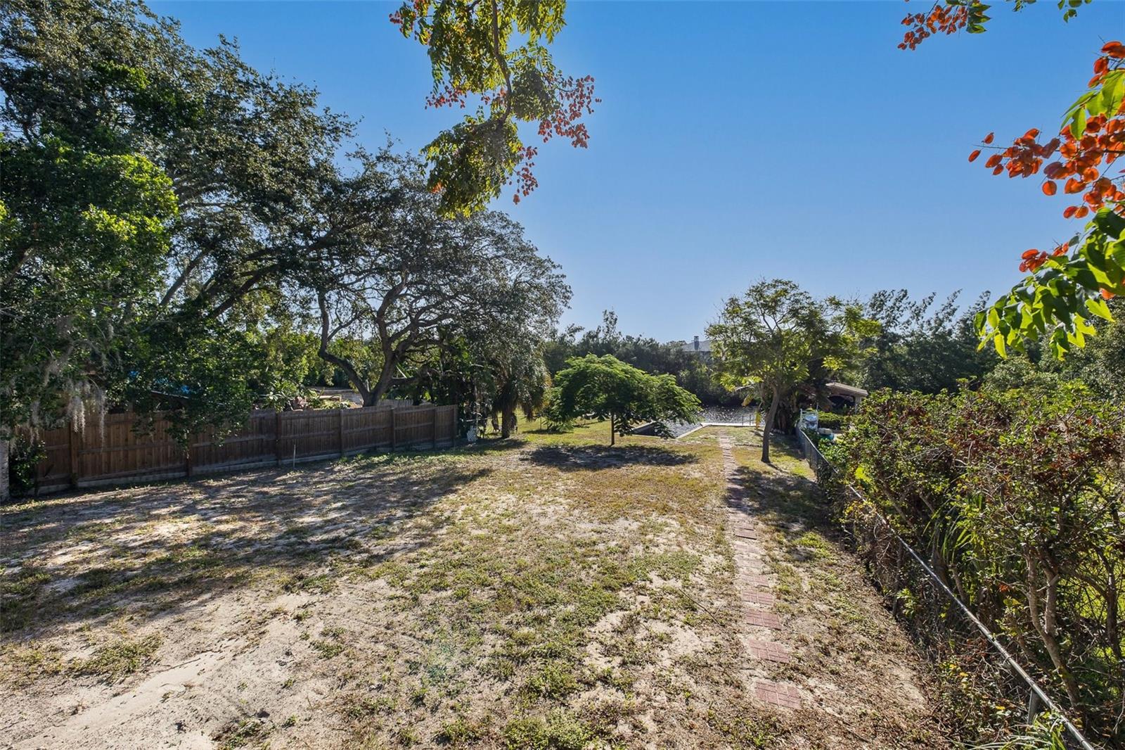 3138 BLUFF BOULEVARD, Holiday, FL 34691