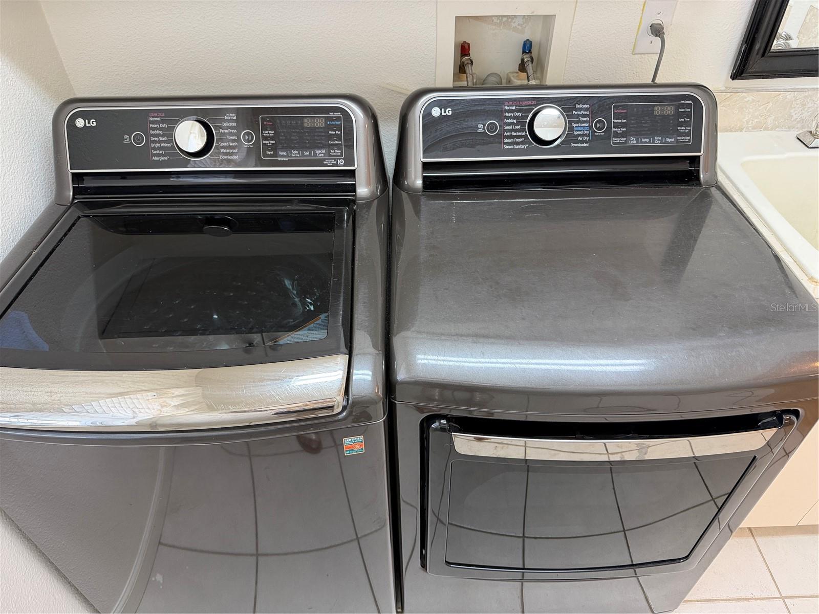 Washer and dryer will convey