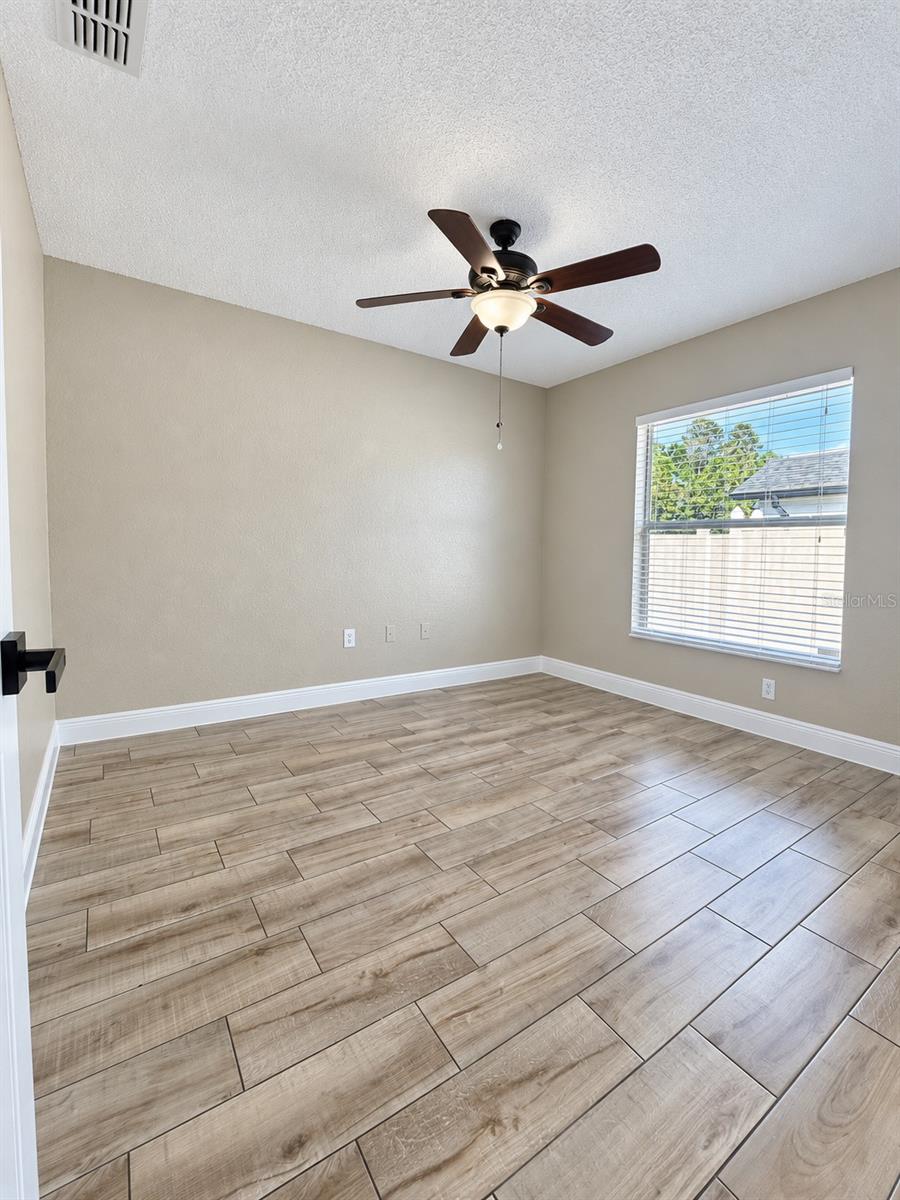 Second bedroom