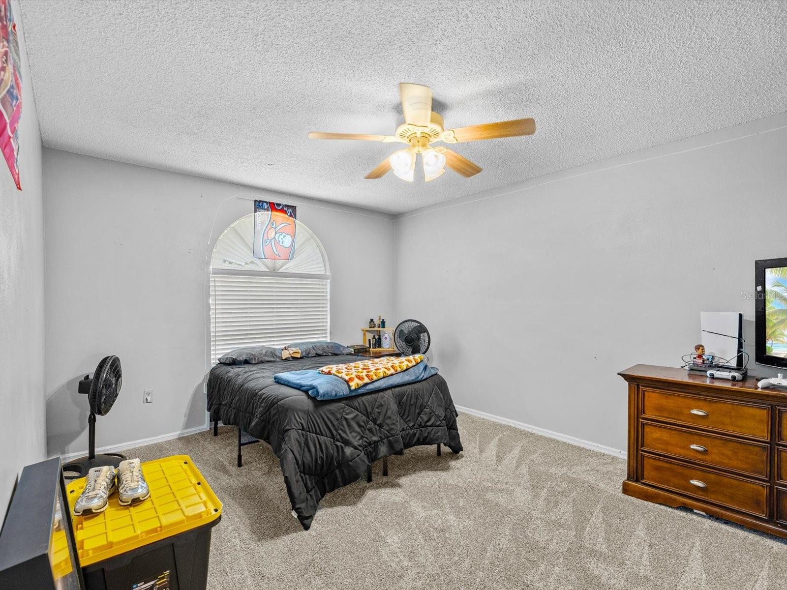 8350 ROYAL HART DRIVE, New Port Richey, FL 34653