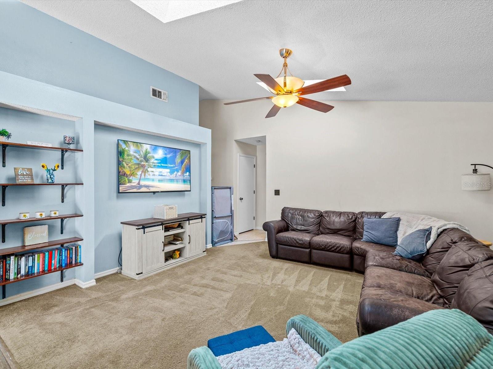 8350 ROYAL HART DRIVE, New Port Richey, FL 34653