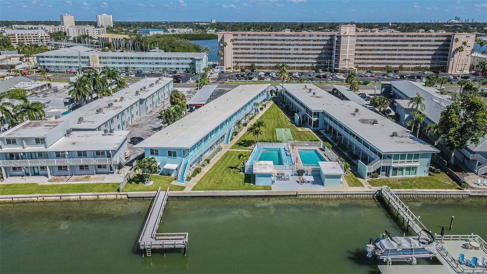 1834 SHORE DRIVE S, #4, South Pasadena, FL 33707