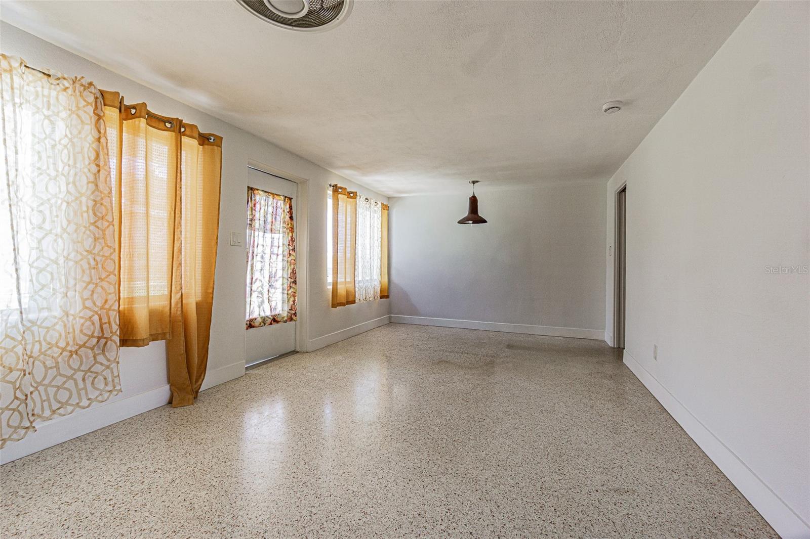 1834 SHORE DRIVE S, #4, South Pasadena, FL 33707