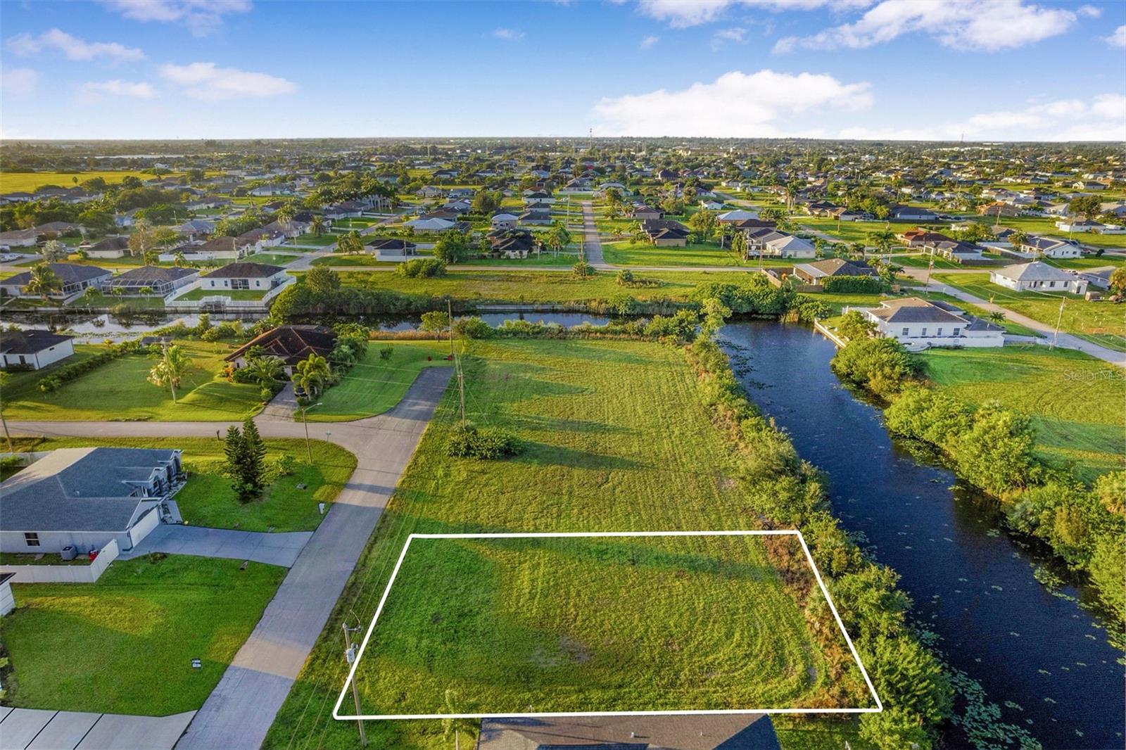 1324 NW 13TH PLACE, Cape Coral, FL 33993