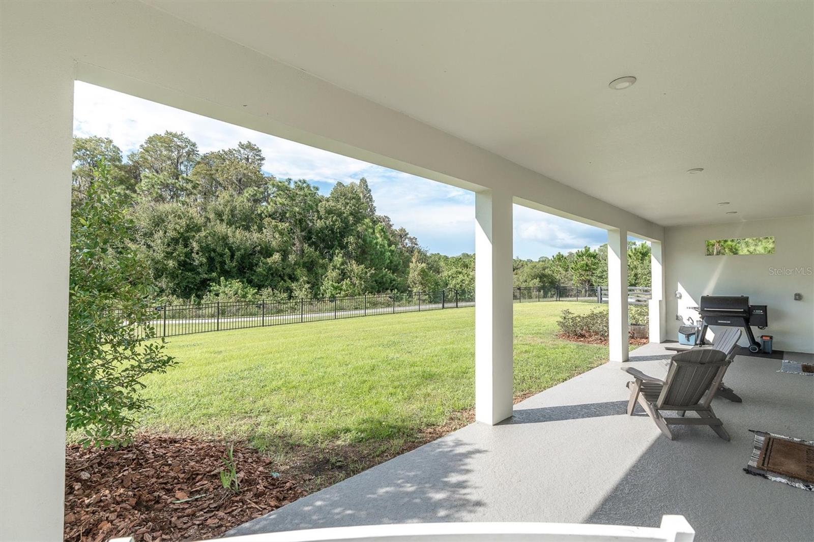 Covered Lanai Seating Area