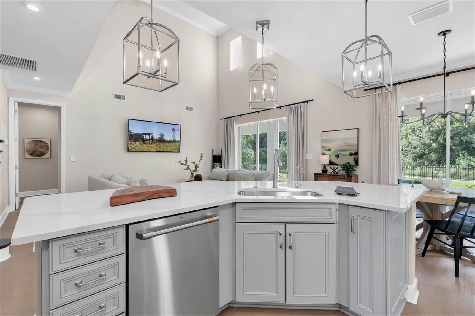 Modern Kitchen Dining Area