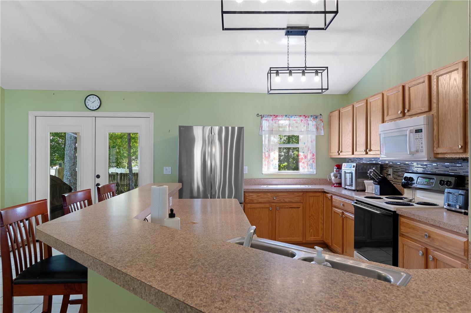 513 OAKHILL COURT, Brooksville, FL 34601
