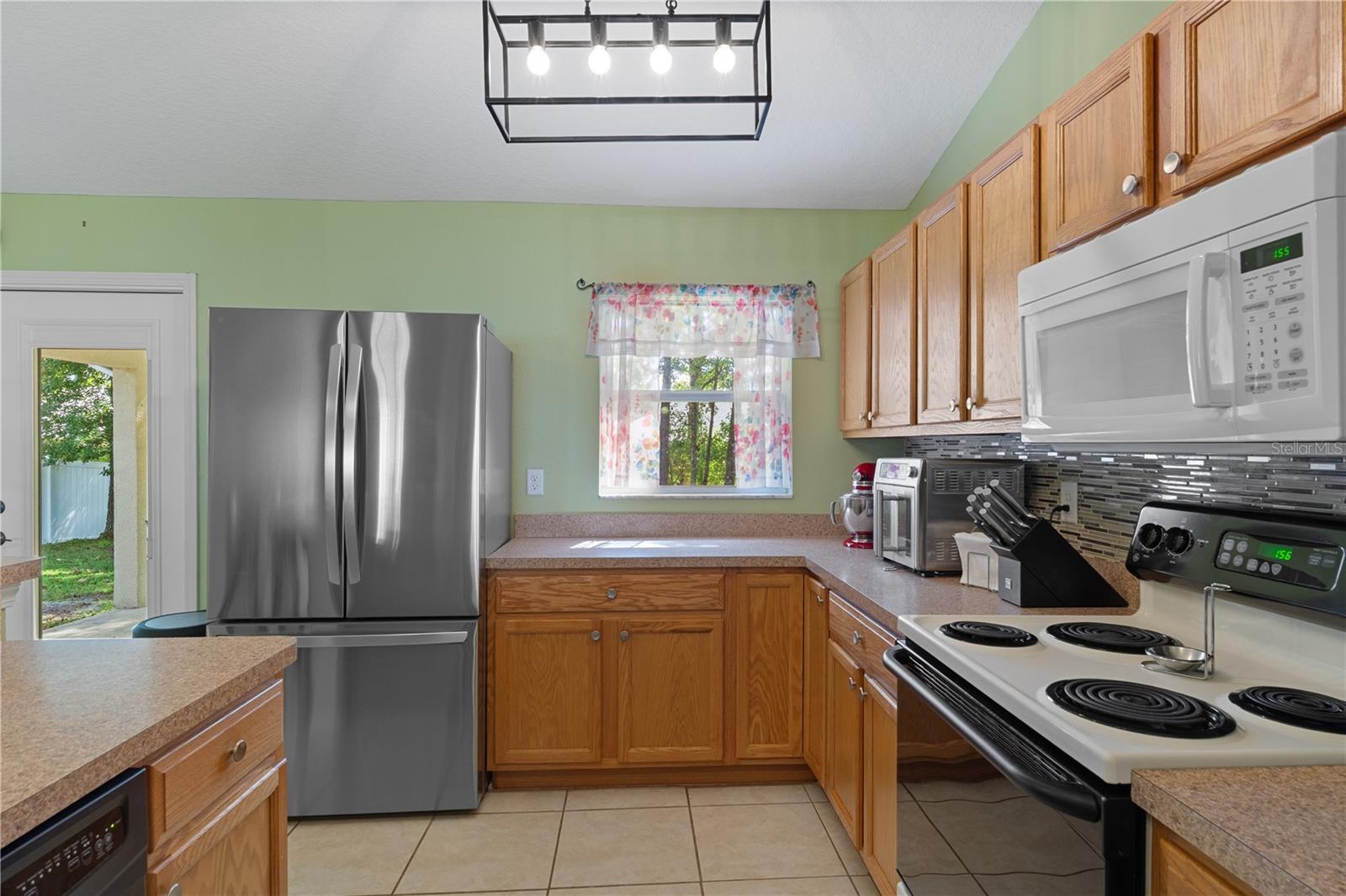 513 OAKHILL COURT, Brooksville, FL 34601
