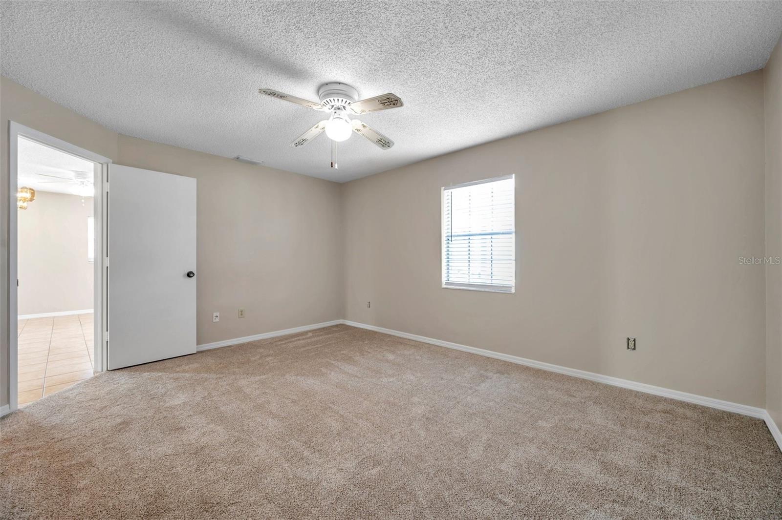 6632 HICKORYWOOD LN, #4B, New Port Richey, FL 34653