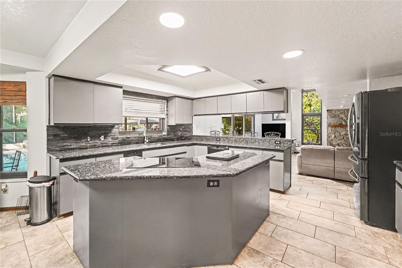 8909 JASMINE BOULEVARD, Port Richey, FL 34668
