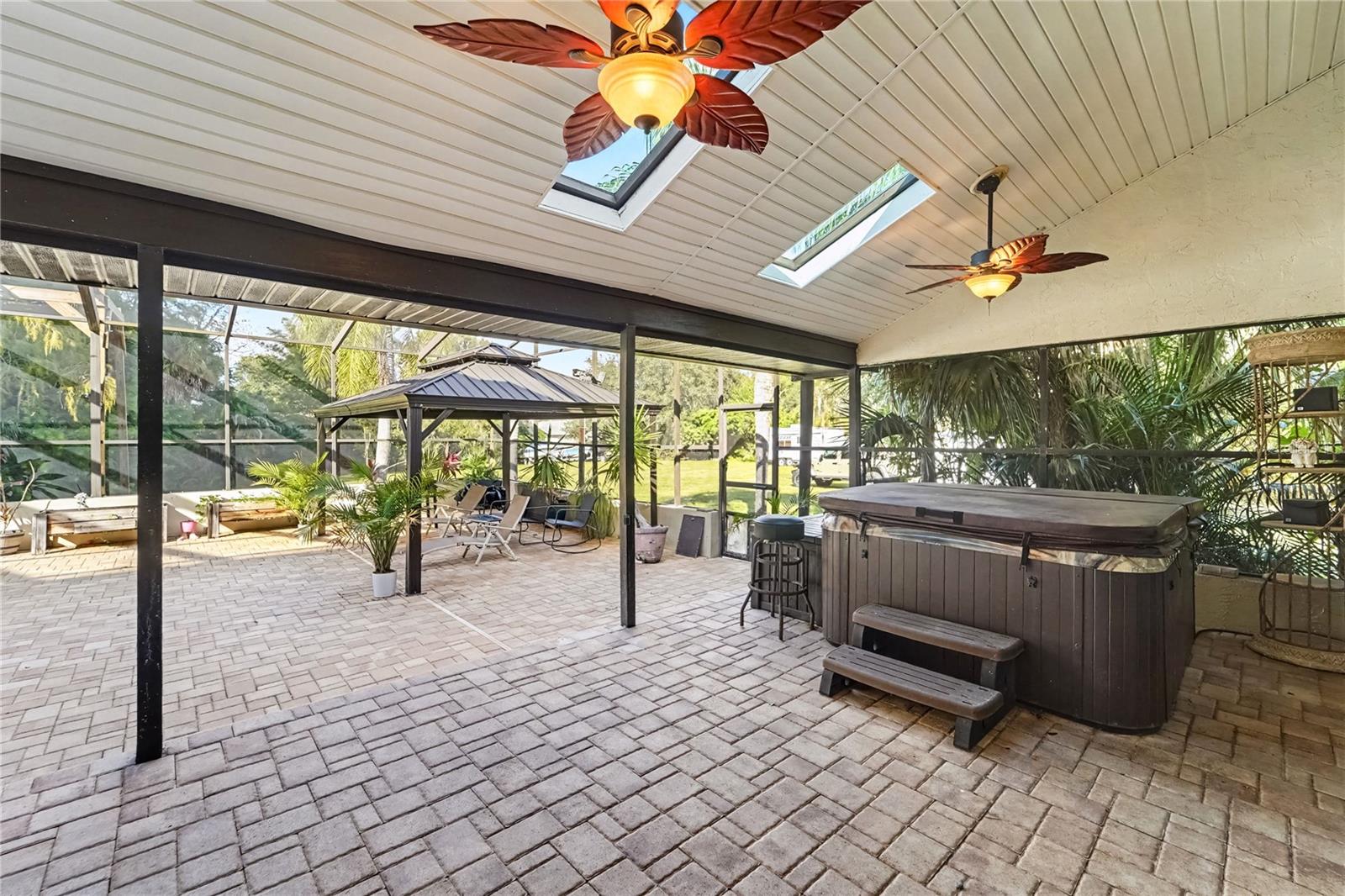 8909 JASMINE BOULEVARD, Port Richey, FL 34668