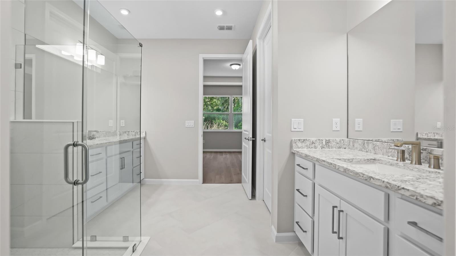 Owner's Bath