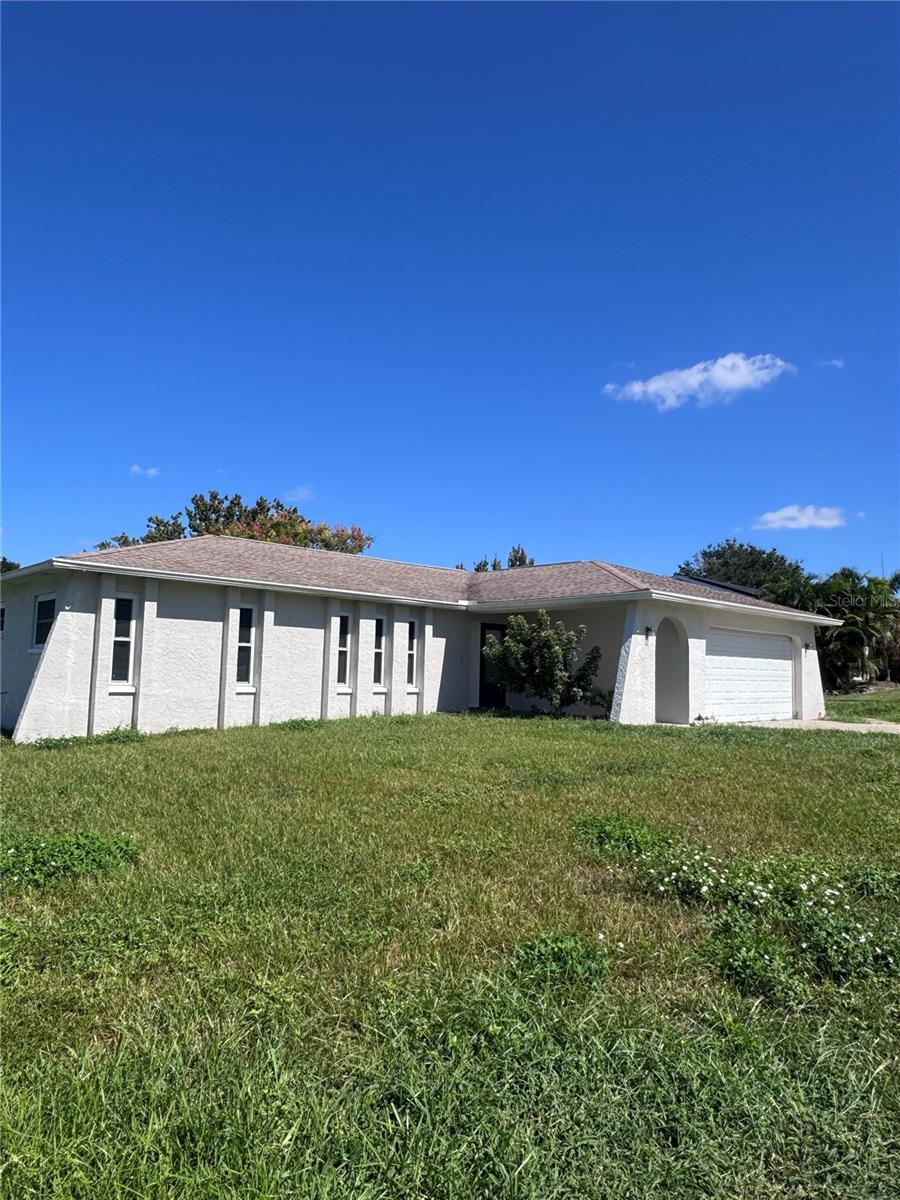 209 LEAFWOOD ROAD, Tarpon Springs, FL 34689