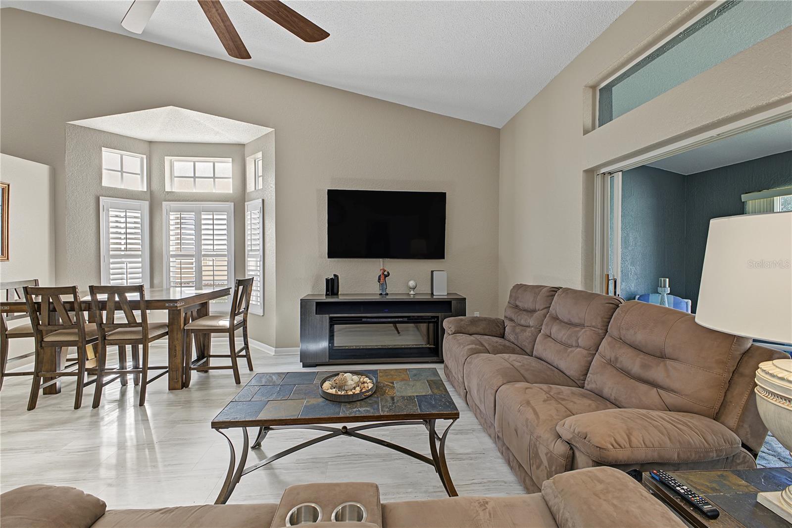 9475 MISSISSIPPI RUN, Weeki Wachee, FL 34613