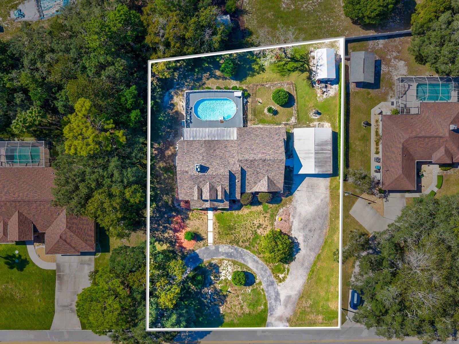 9073 MADRID ROAD, Weeki Wachee, FL 34613