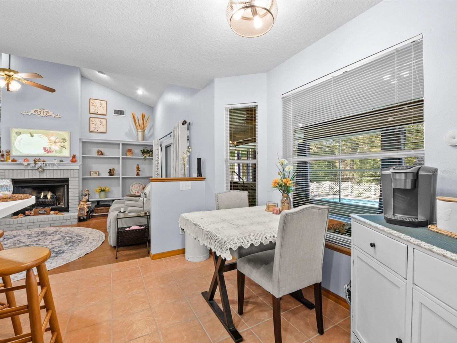 9073 MADRID ROAD, Weeki Wachee, FL 34613