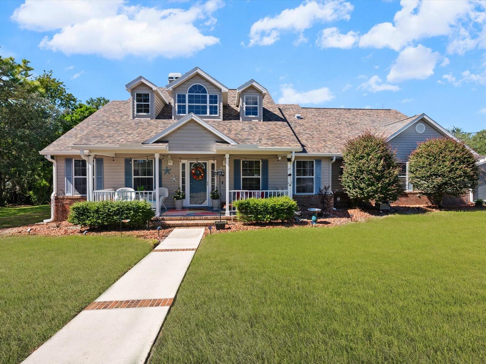 9073 MADRID ROAD, Weeki Wachee, FL 34613