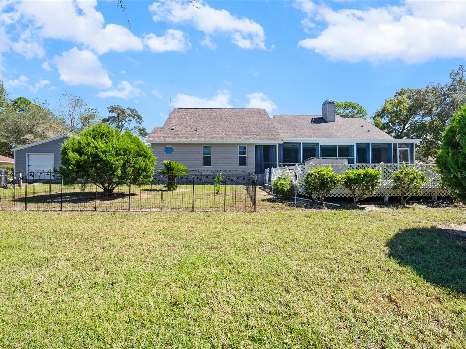 9073 MADRID ROAD, Weeki Wachee, FL 34613