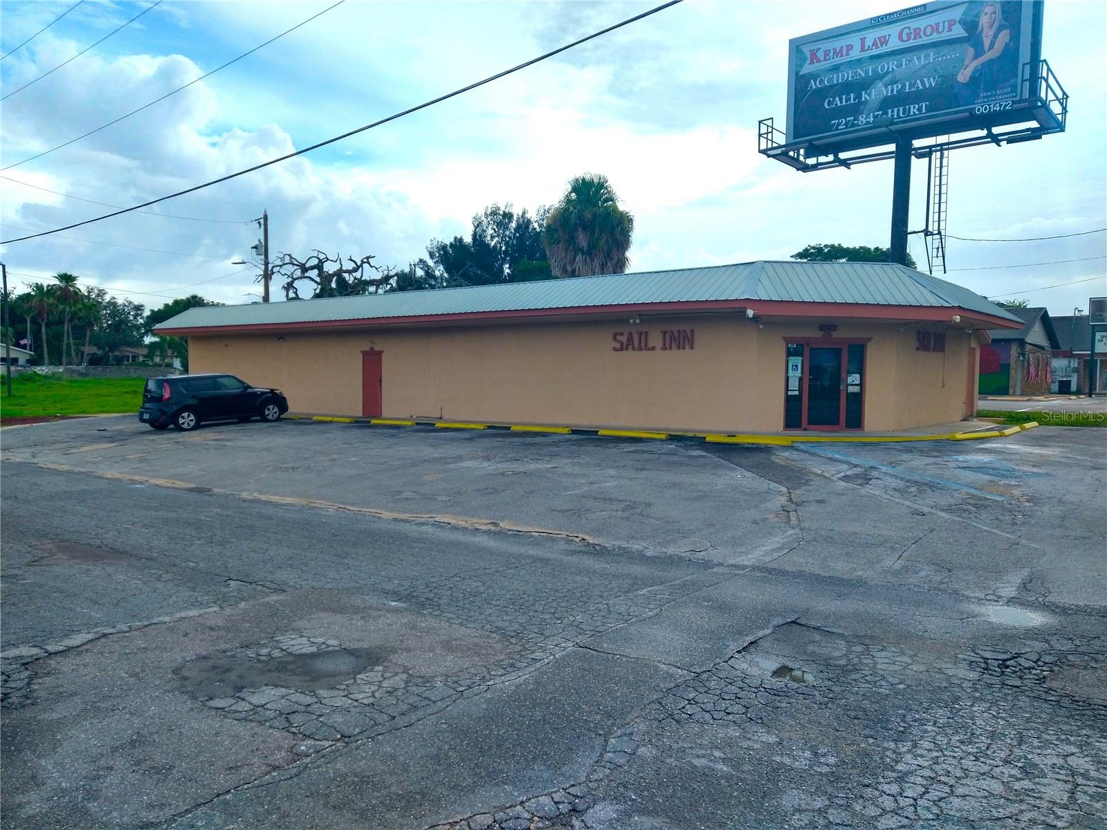 6143 MASSACHUSETTS AVENUE, New Port Richey, FL 34653