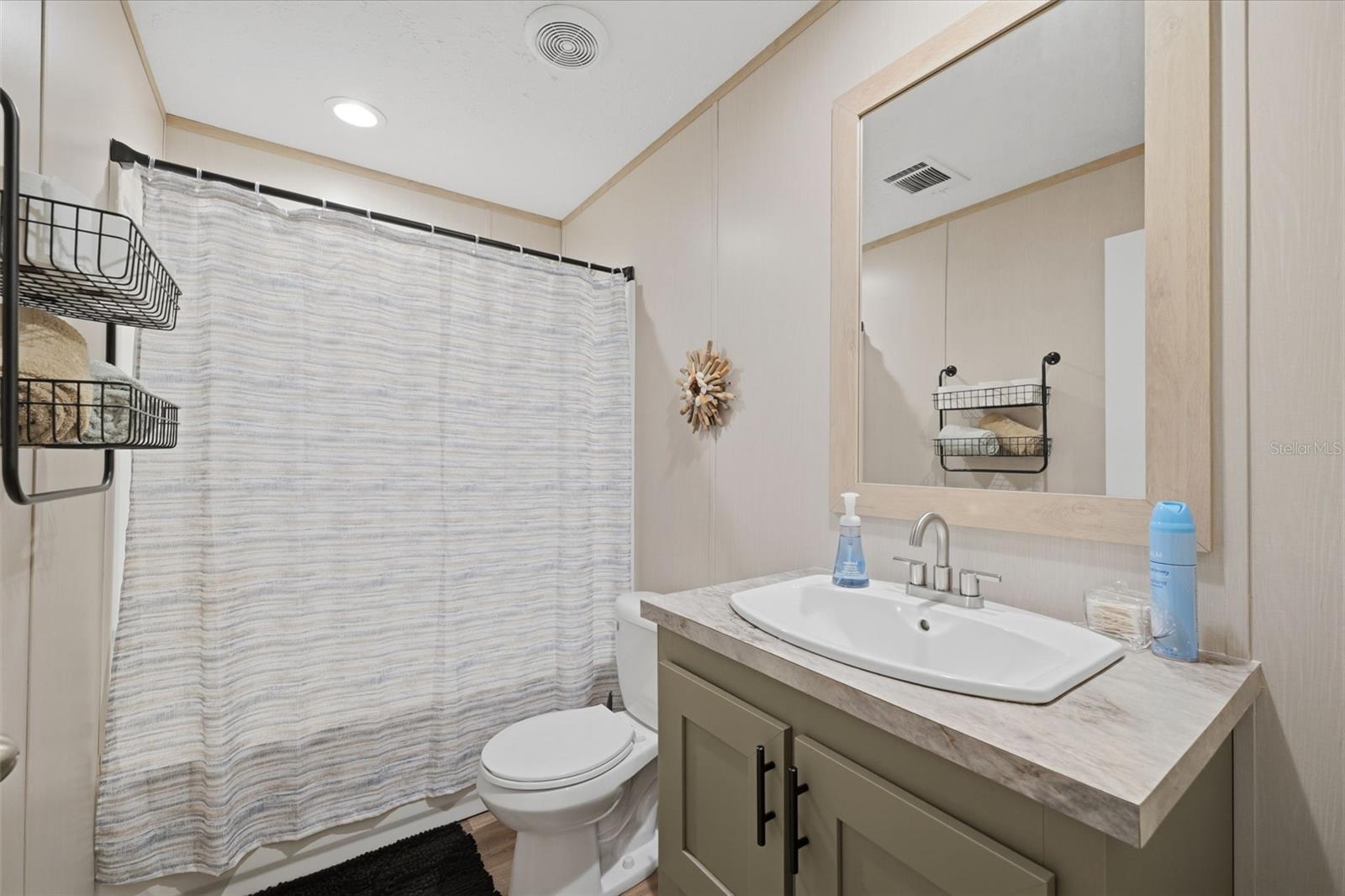 Bathroom 2