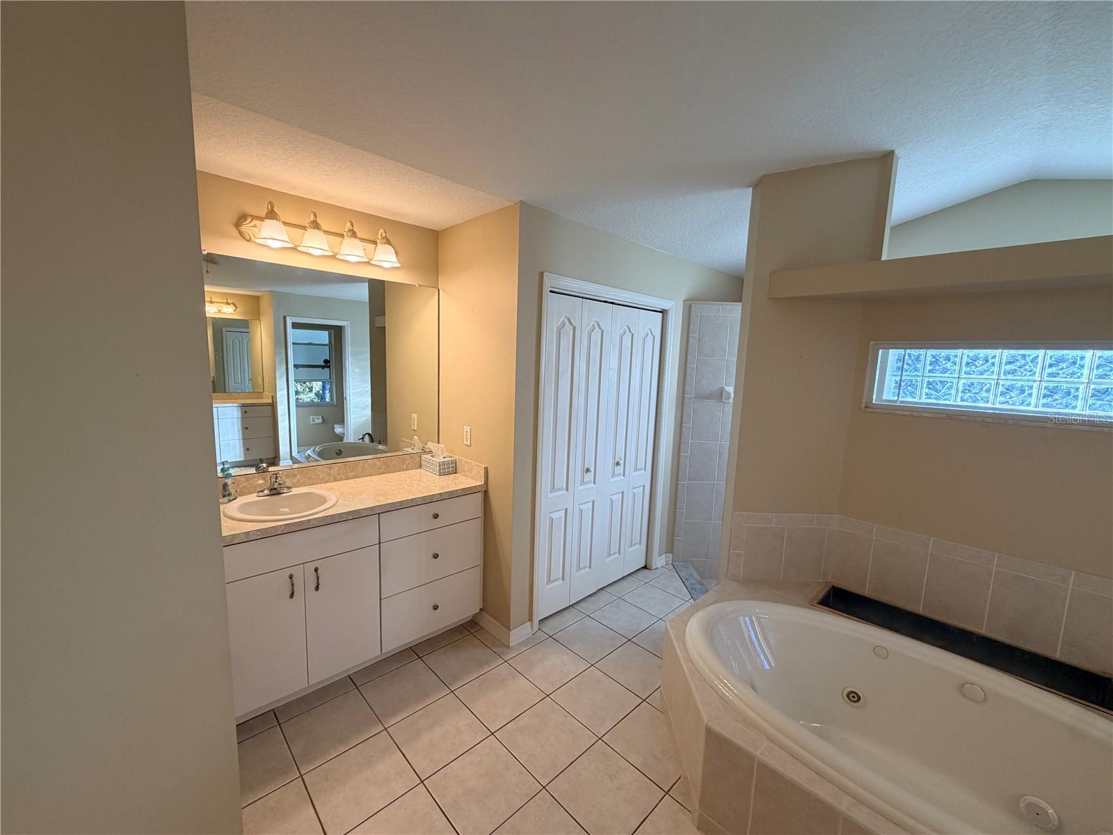 4860 N CIMARRON DRIVE, Beverly Hills, FL 34465